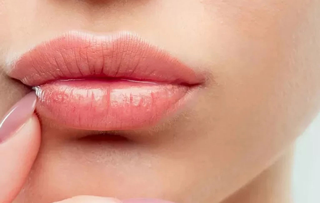 ژل لب روسی و ژل لب طبیعی چه فرقی با هم دارند؟